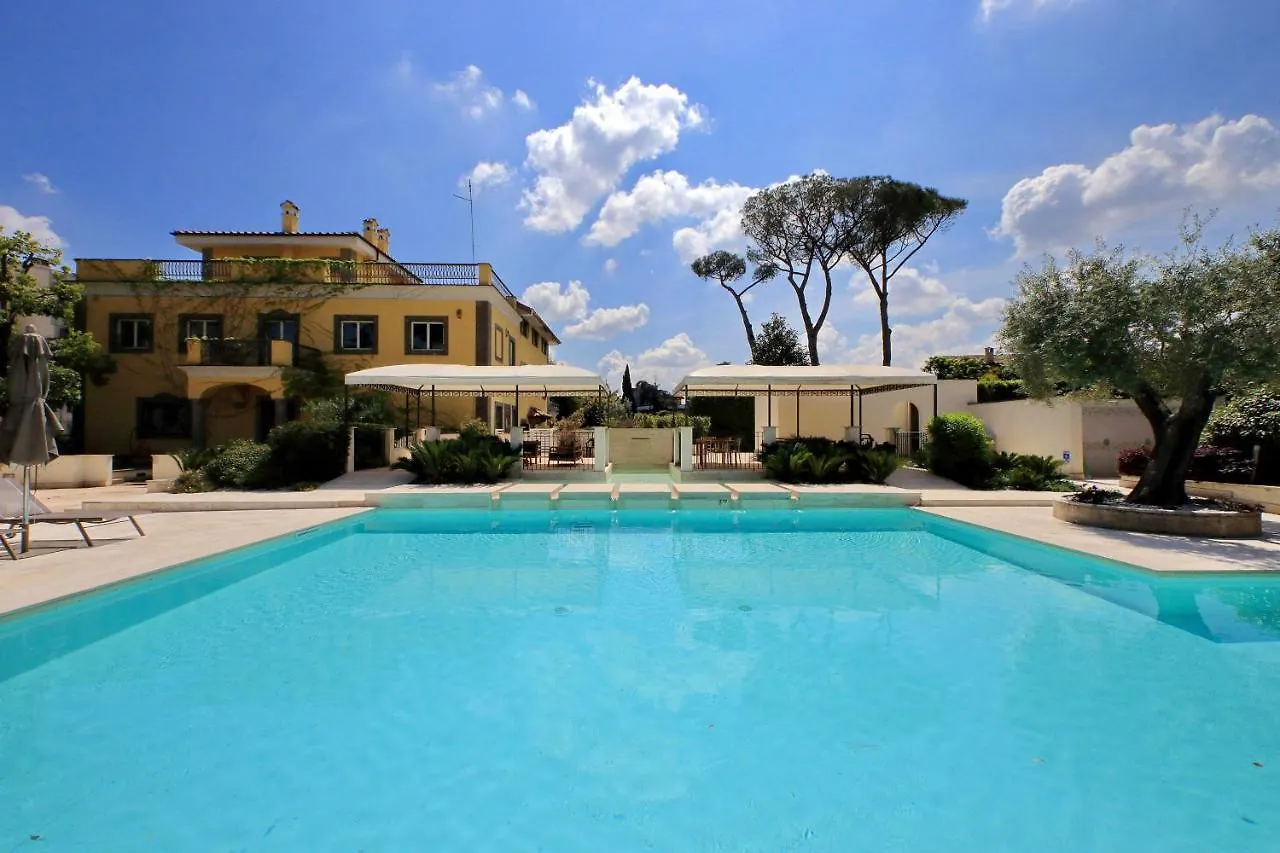 Luxury Aurelia Apartment With Swimming Pool Rome Italy