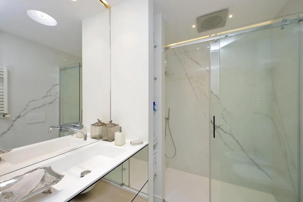 Luxury Aurelia Apartment With Swimming Pool Rome Italy