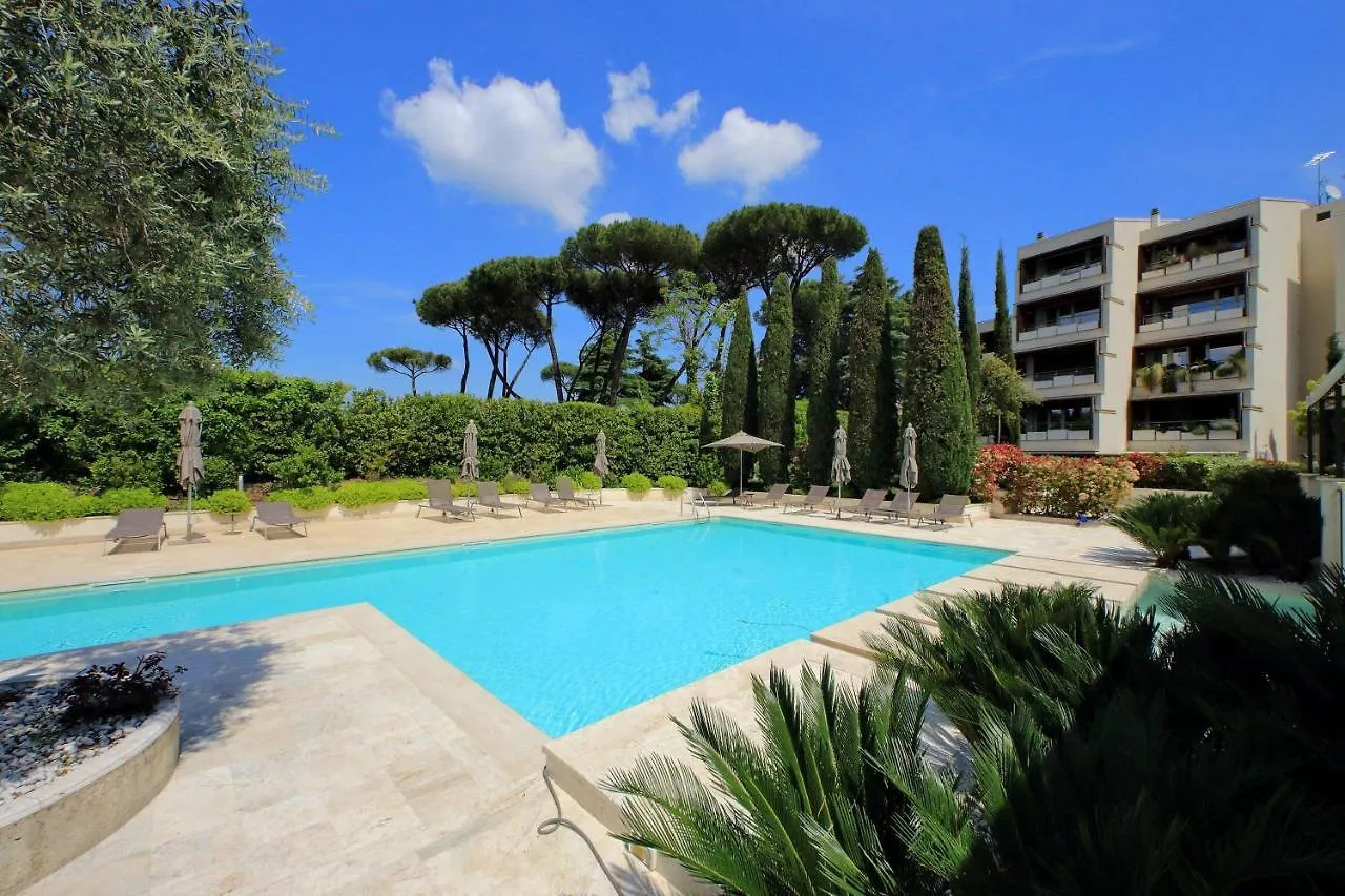 Luxury Aurelia Apartment With Swimming Pool Rome