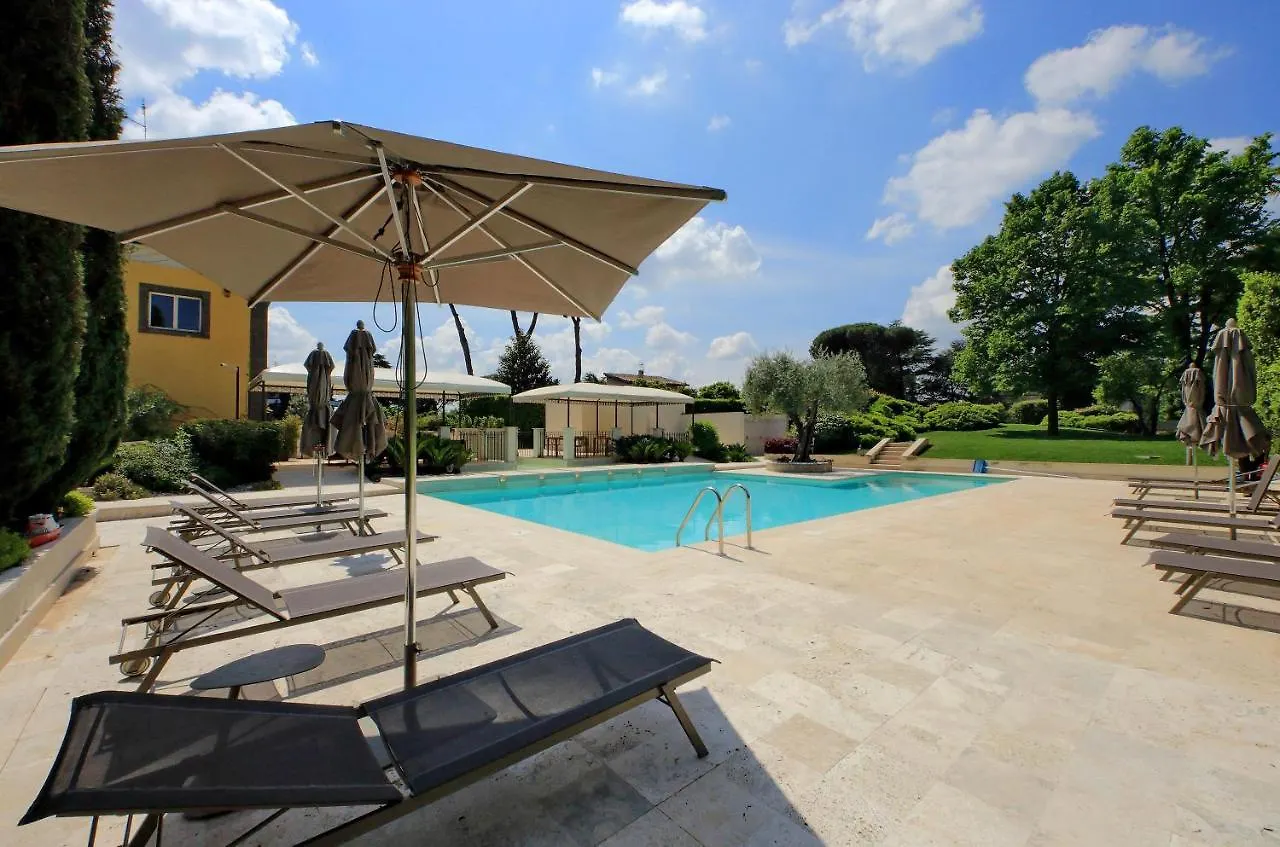 Luxury Aurelia Apartment With Swimming Pool Rome 0*,  Italy