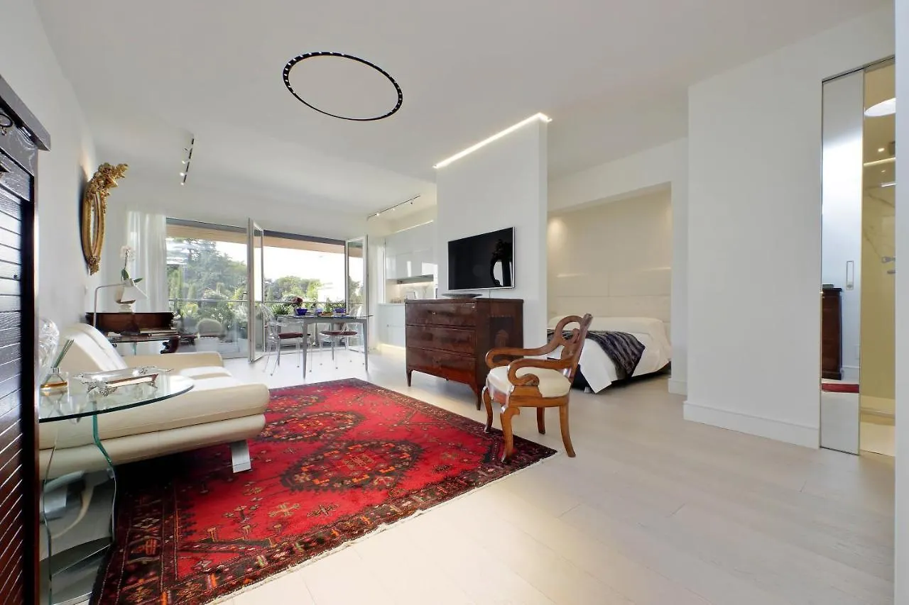Luxury Aurelia Apartment With Swimming Pool Rome Italy