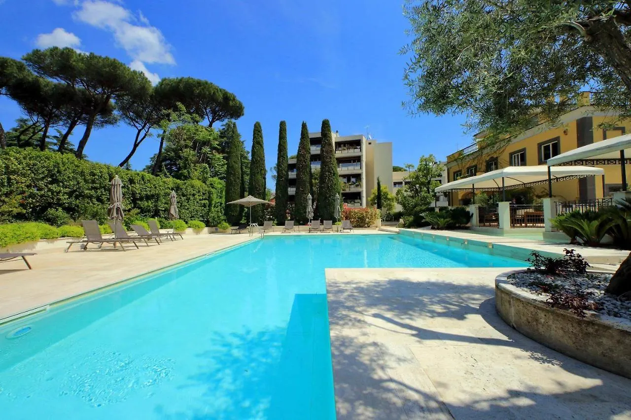 Luxury Aurelia Apartment With Swimming Pool Rome 0*,
